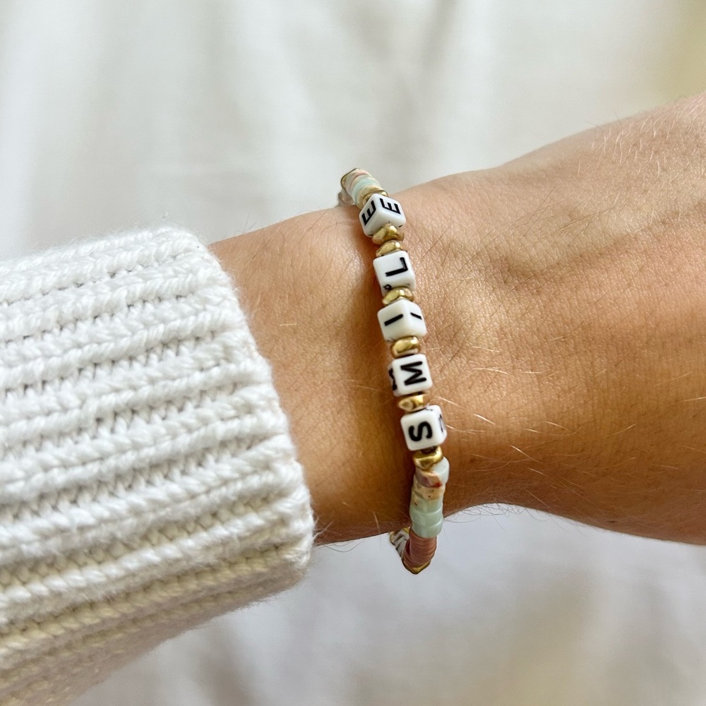 Smile friendship bracelet
